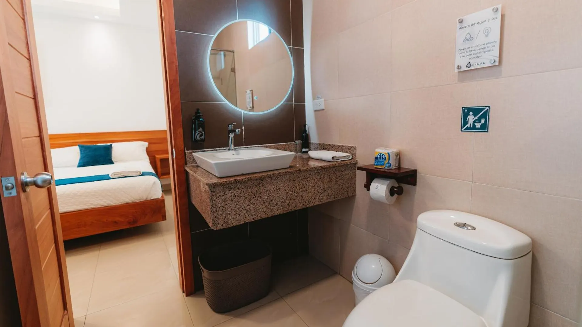 Hotel Ninfa Puerto Ayora