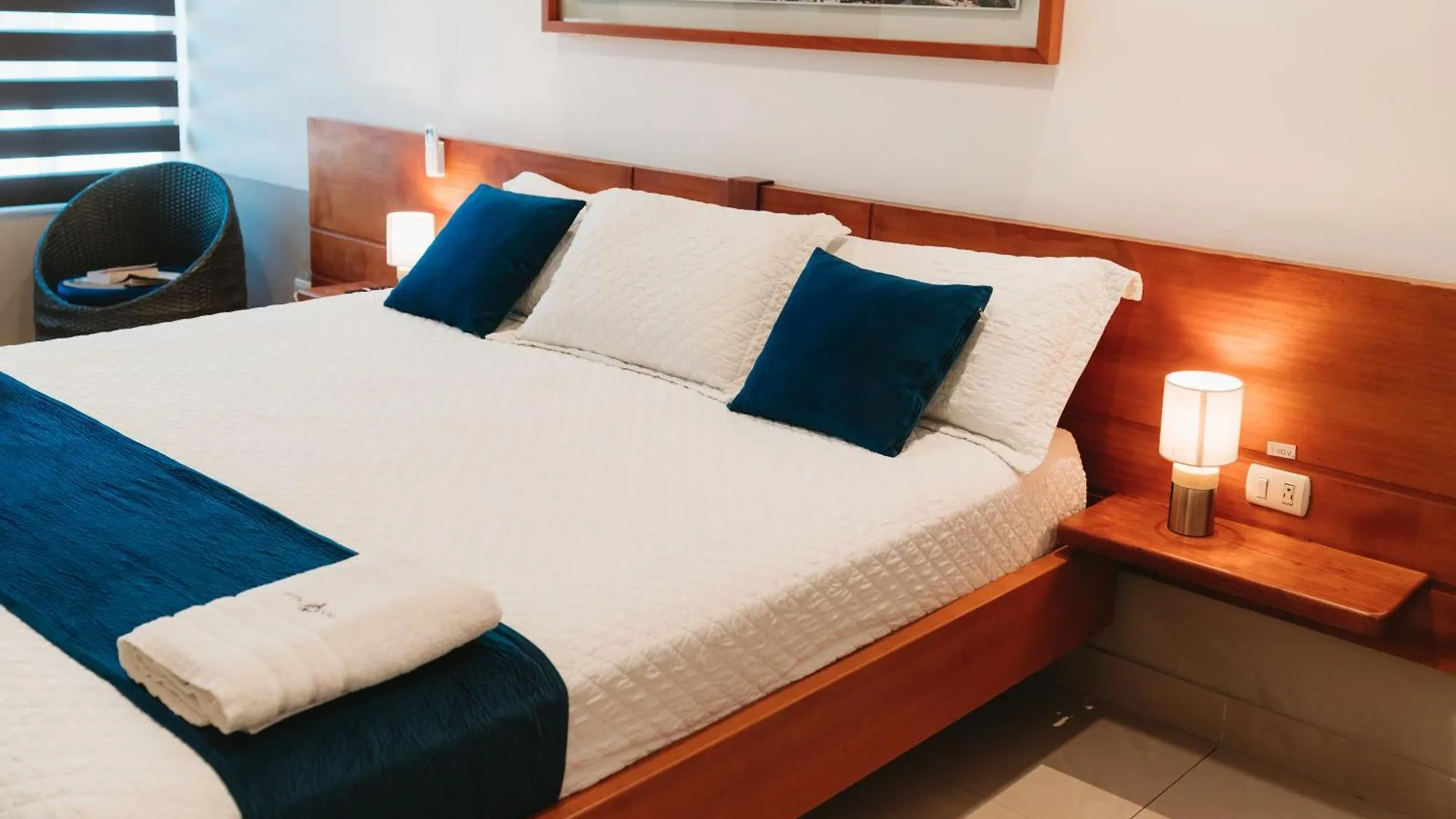 Hotel Ninfa Puerto Ayora   Puerto Ayora (Galapagos Islands)