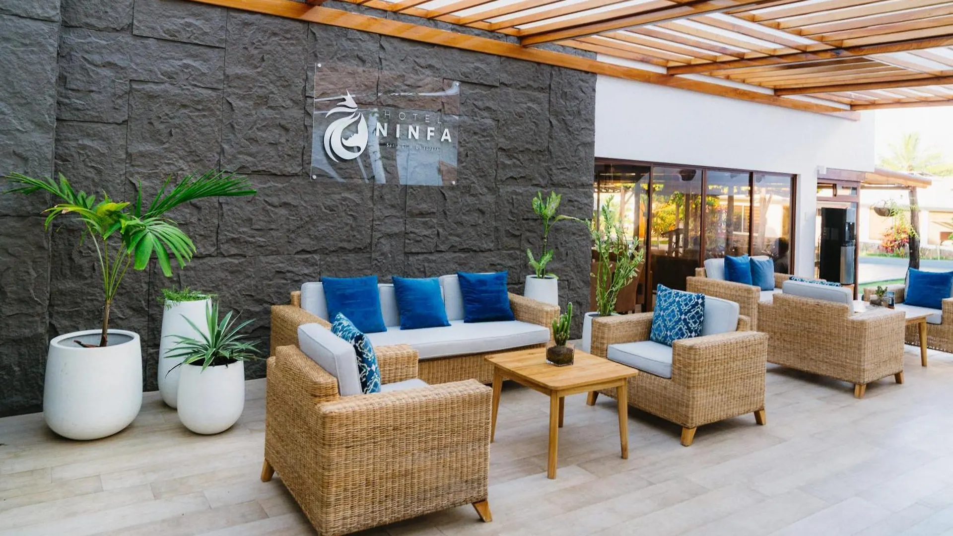 Hotel Ninfa Puerto Ayora