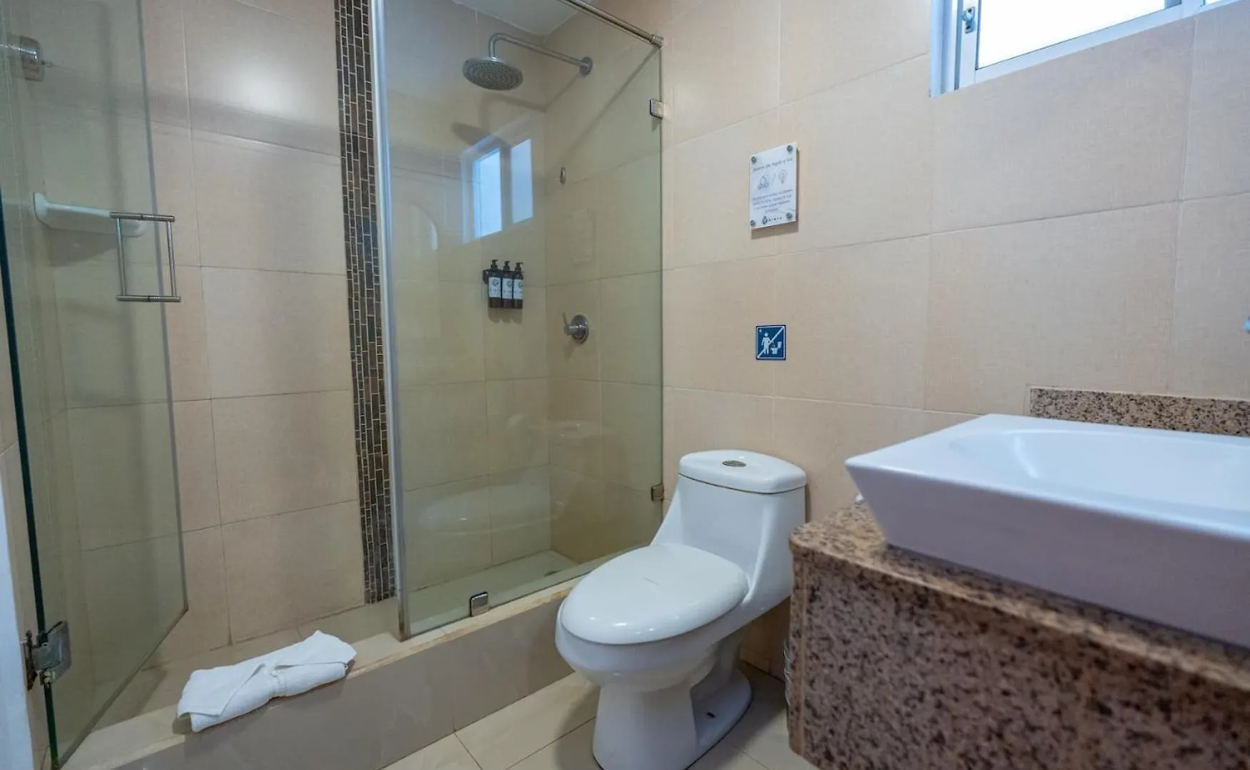 Hotel Ninfa Puerto Ayora