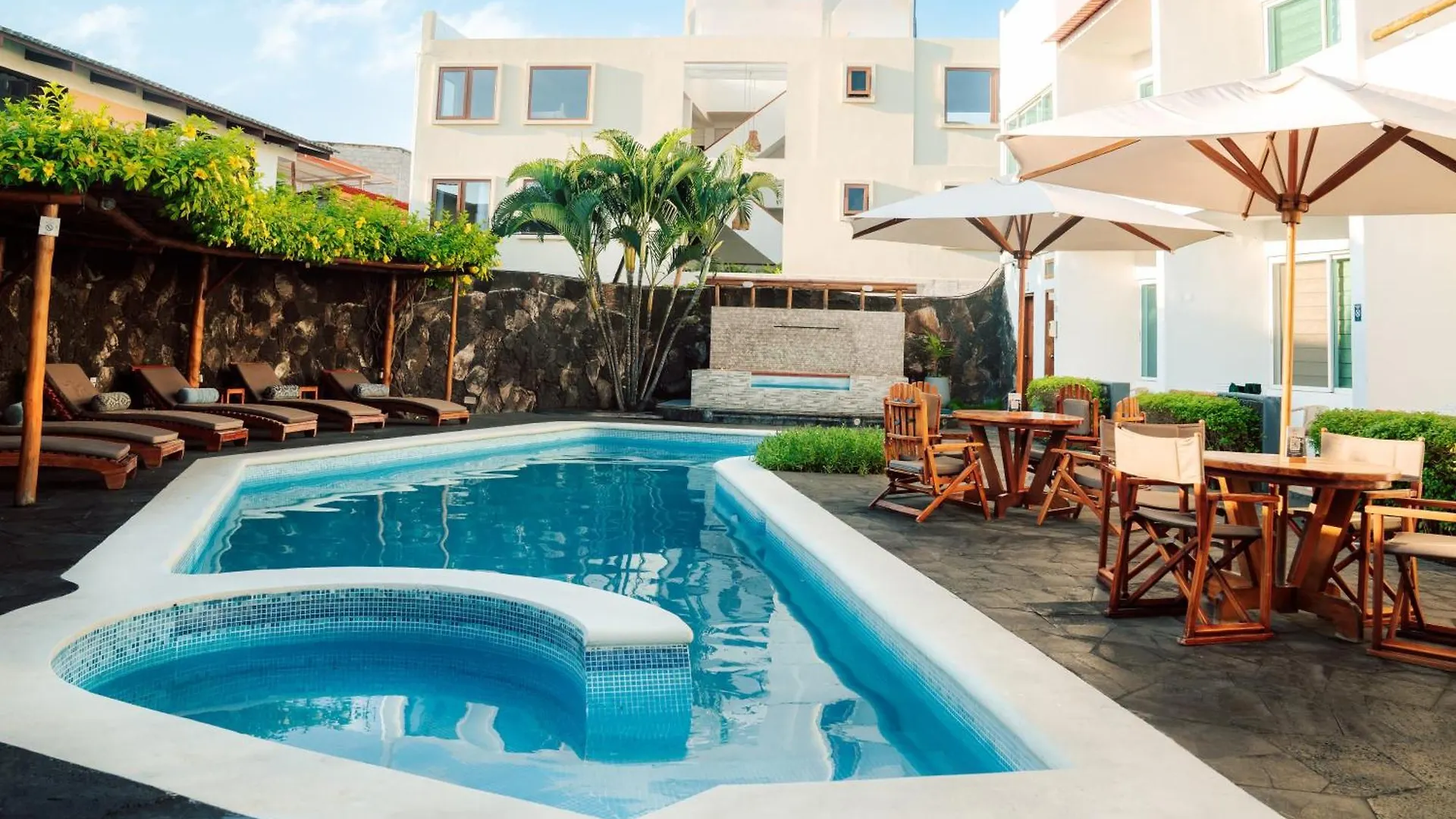 Hotel Ninfa Puerto Ayora
